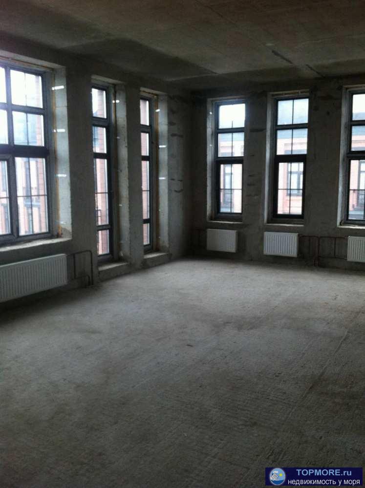 Срочно продается квартира в черновой отделке. Прекрасный вид на море и город. Дом многоквартирный. Траспорт,...