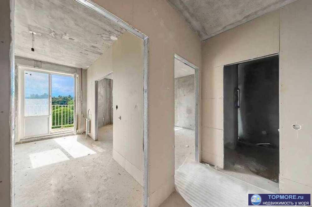 Срочно продается квартира в черновой отделке. Прекрасный вид на море и город. Дом многоквартирный. Траспорт,... - 1