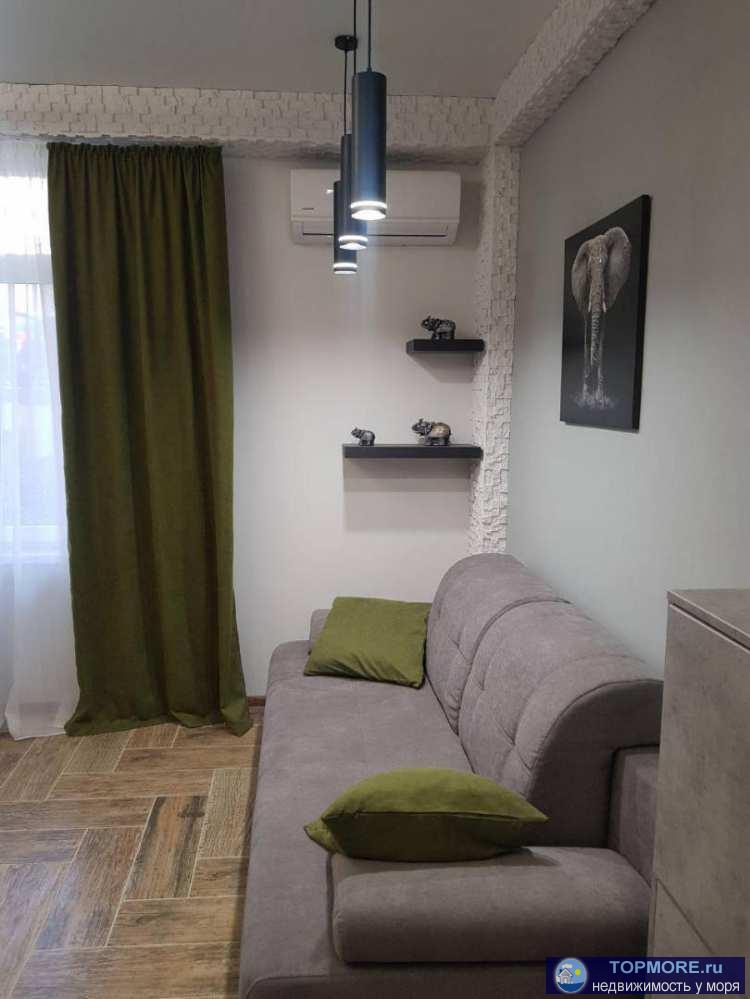 Продаются апартаменты у моря! Сделан свежий дизайнерский ремонт, новые мебель и техника. Идеально подходит для отдыха...