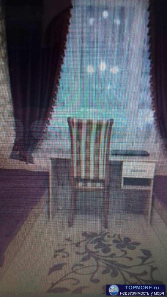 Продам 1комнатную квартиру площадью 53.8 кв.м. на первом этаже 5ти этажного дома. В доме произведен косметический...