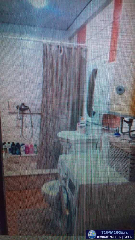 Продам 1комнатную квартиру площадью 53.8 кв.м. на первом этаже 5ти этажного дома. В доме произведен косметический... - 1