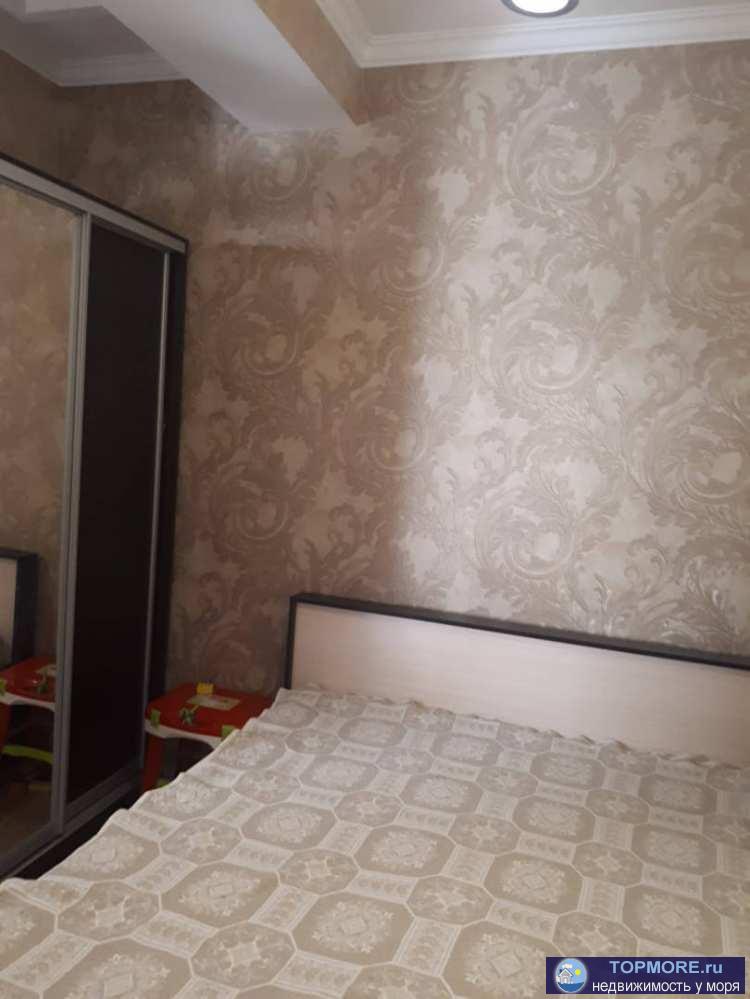 Продаю квартиру с новым ремонтом. Расплонирована в кухню- гостиную и просторную спальню. В квартире нет прописанных,... - 1