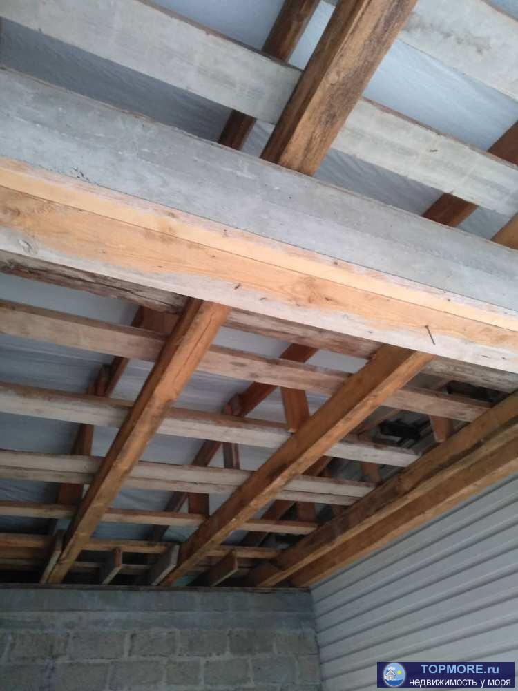 Предлагается к продаже 2-этажный двойной жилой гараж в гк Таврия общей площадью 105 кв.м. 3 комнаты. по периметру... - 2