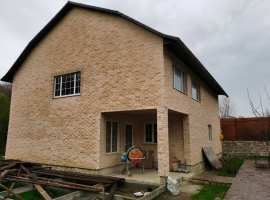 Продам дом в экологически чистом районе с развитой...