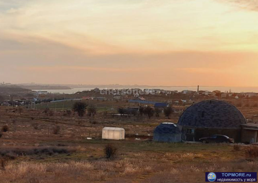 Продается земельный участок ИЖС общей площадью 10 соток на улице Линия 2, поселок Любимовка!  Участок ровный,...