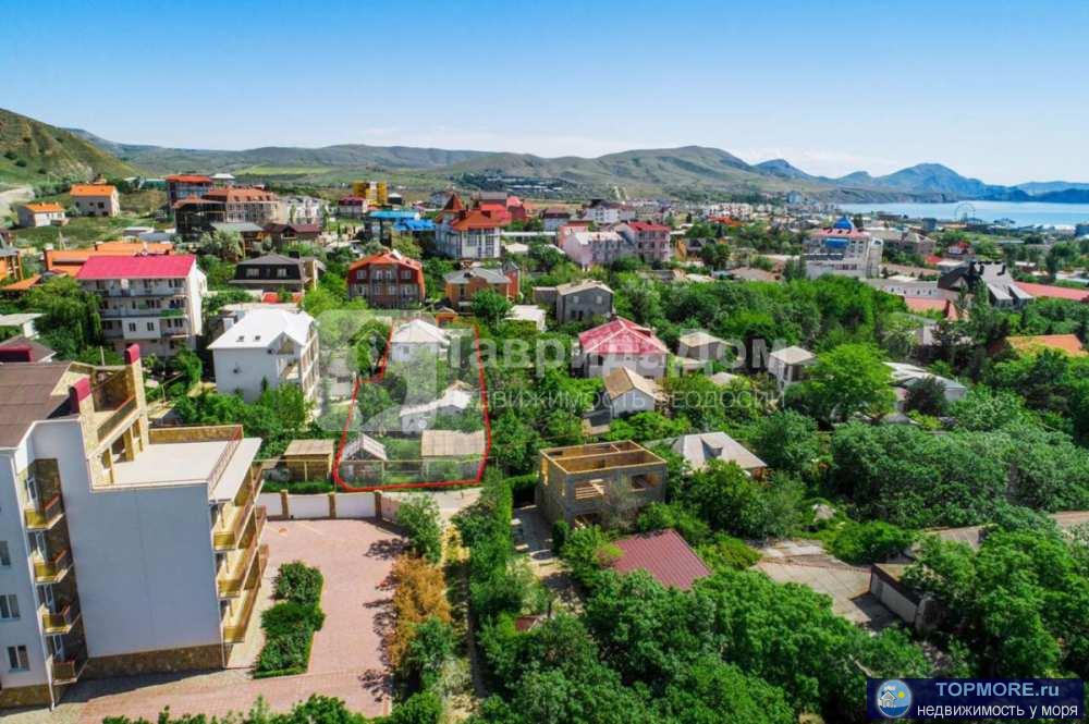 Продам гостевой дом 500 метров от моря, площадью  83 кв.м. на участке 6,73 сотки, ИЖС, пер. Школьный, Коктебель,... - 1