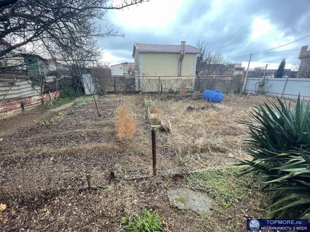 Продаётся одноэтажная,   летняя  Дача  СТ Парус, возле моря с участком 3,5 сотки. Закрытая территория .Все...