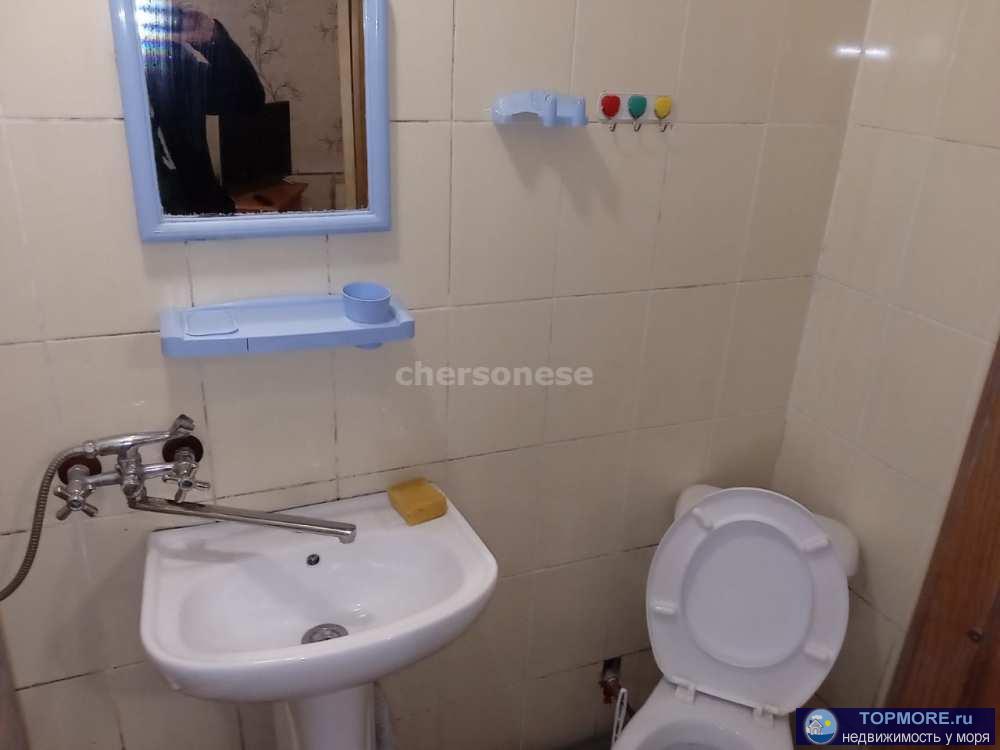 Сдаётся длительно однокомнатная квартира в Любимовке, в квартире имеется вся необходимая мебель, 4 спальных места ,... - 2