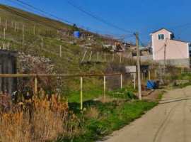 Продается земельный участок- 8 соток, ИЖС, расположенный в центре...