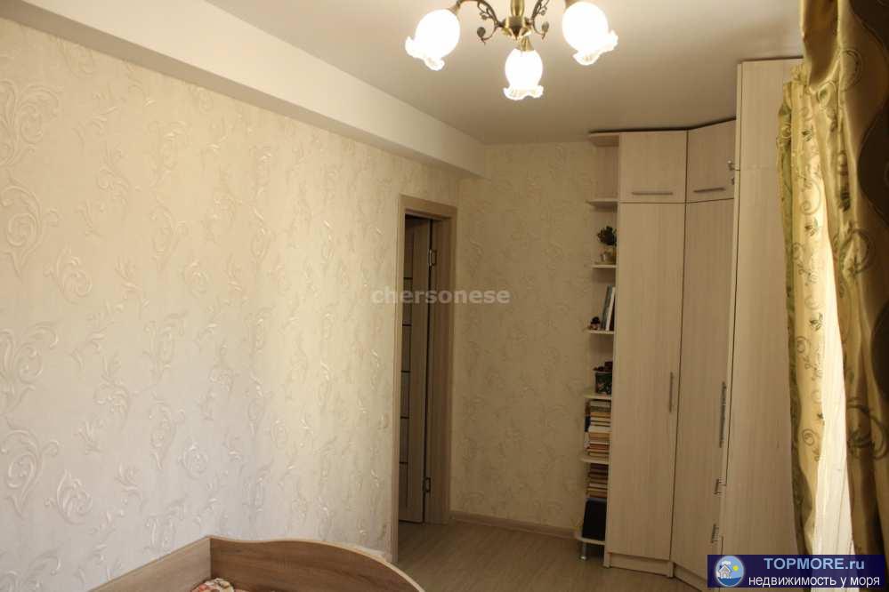 Записывайтесь на просмотр!  В продаже уютная квартира на улице проспект Генерала Острякова.  Сделан свежий... - 2