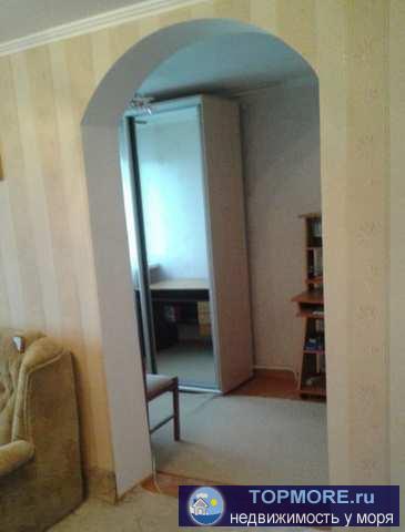 Комфортабельная двухкомнатная квартира, 43,6 кв м, 3эт/5эт, г Феодосия, ул Челнокова. Удачное расположение дома,...