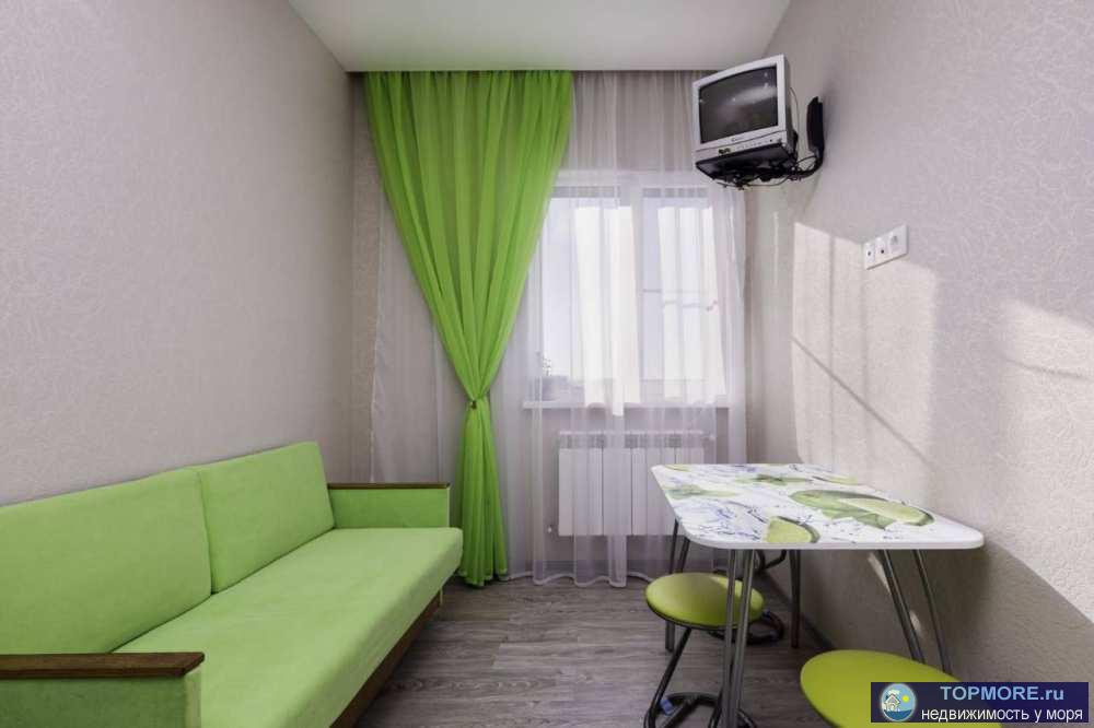 Просторная видовая однокомнатная квартира в тихом районе Сочи в Курортном городке. Хороший ремонт, вид на море, рядом...