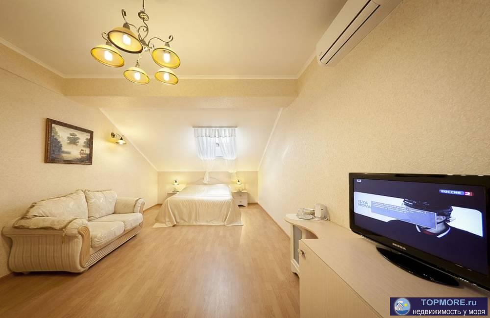 Отель расположен в поселке Сукко в 12 км от Анапы.    Сукко –долина в ущелье гор на берегу Черного моря. Чистый... - 2