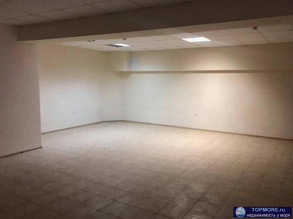 Продается нежилое помещение свободного назначени площадью 152 м2 в проходном месте рядом со стадионом цска на ул....