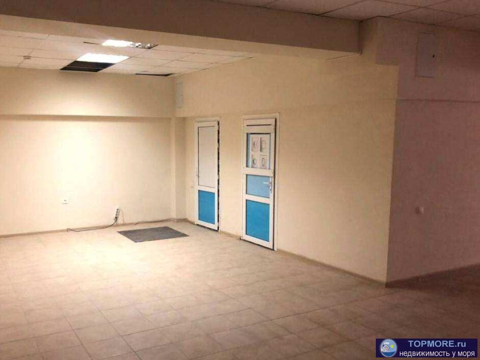 Продается нежилое помещение свободного назначени площадью 152 м2 в проходном месте рядом со стадионом цска на ул.... - 1