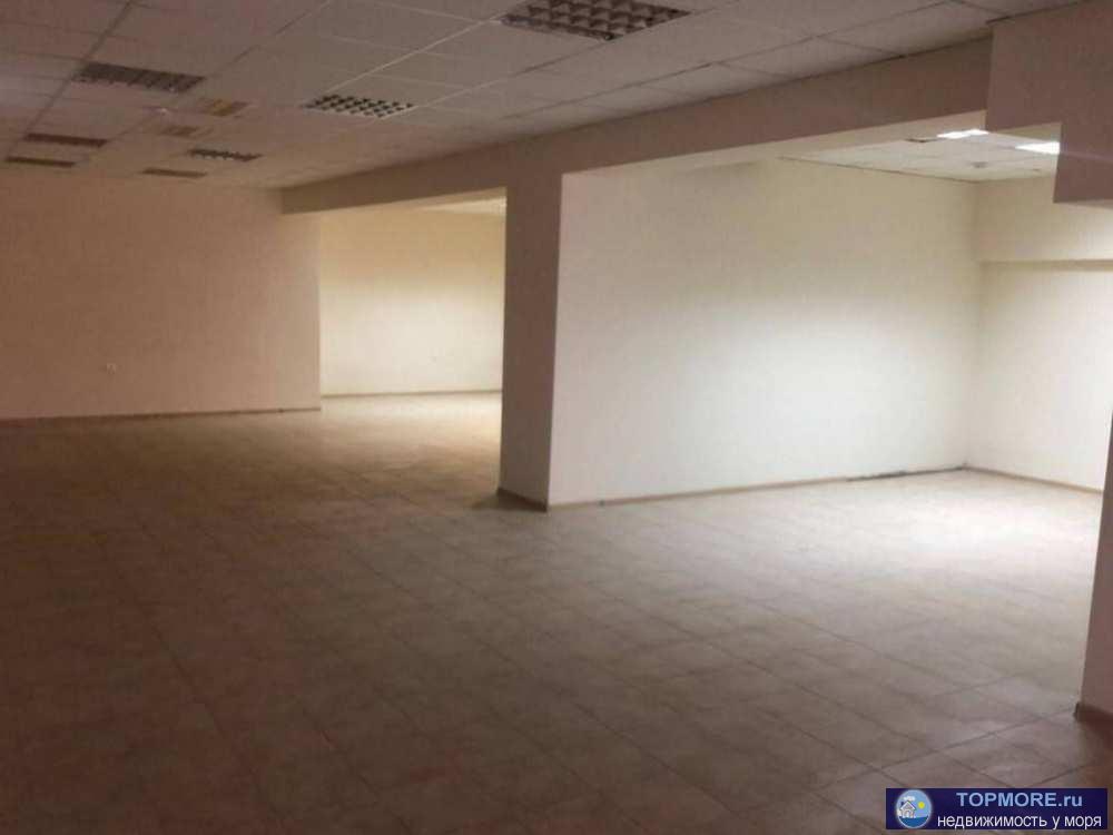 Продается нежилое помещение свободного назначени площадью 152 м2 в проходном месте рядом со стадионом цска на ул.... - 2