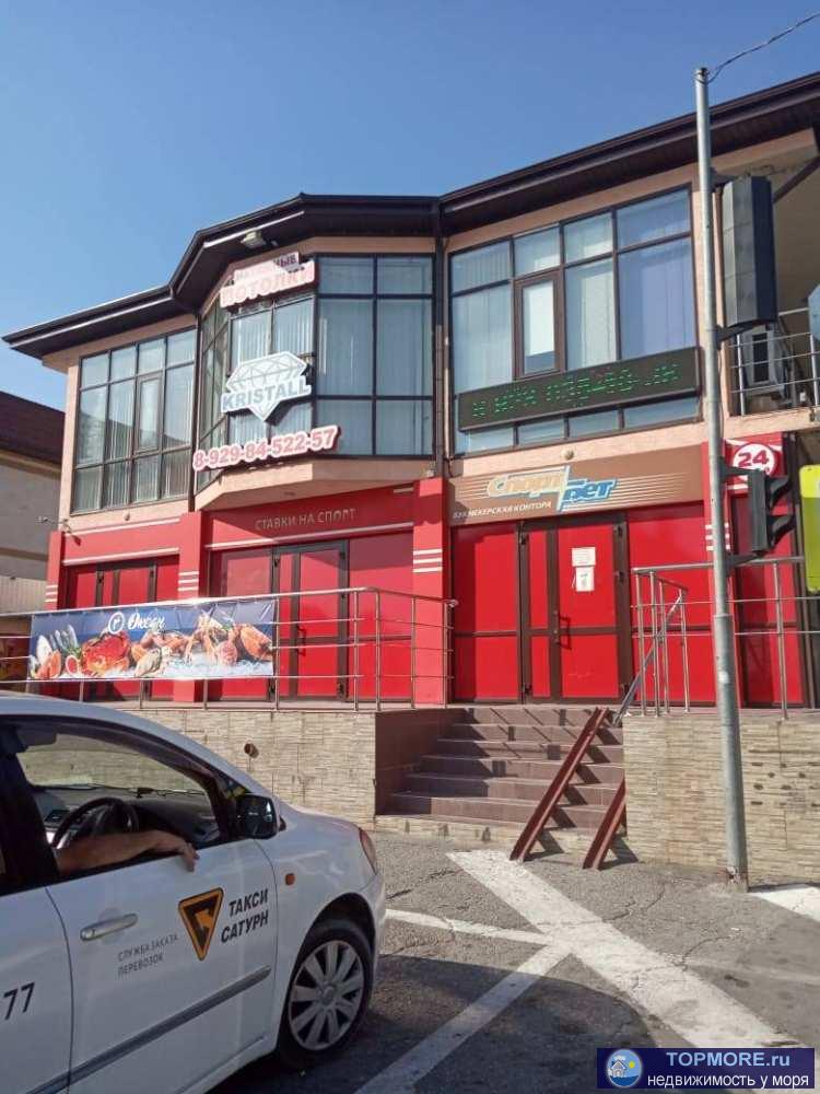 Торгово-офисное помещение, общей площадью 54кв.м., расположенное на ул. Луначарского, центральная улица г.... - 1