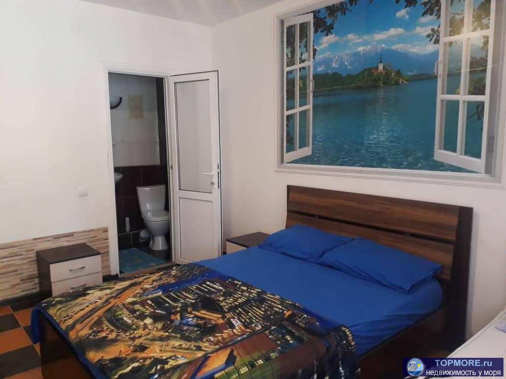 Продается действующий бизнес-  мини-гостевой дом в центре пос. Архипо-Осиповка г. Глеленджика. Площадь дома 240 кв....