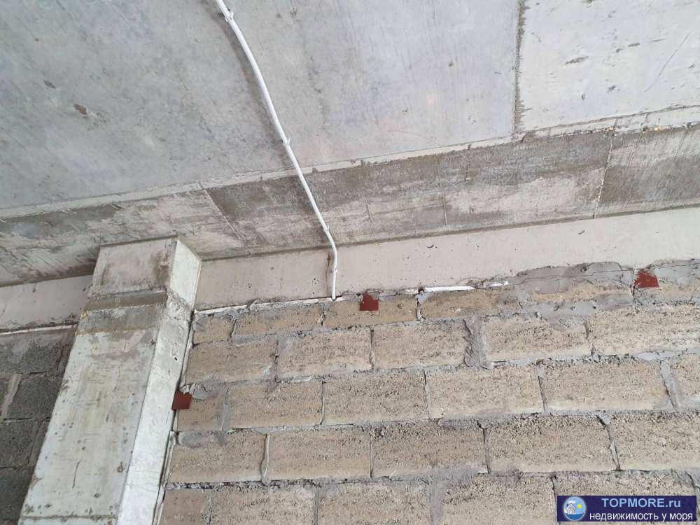 Коммерция в мкр Южный, хорошее местоположение, выгодная инвестиция. Сейчас хочет зайти магнит косметик на 10лет,... - 2