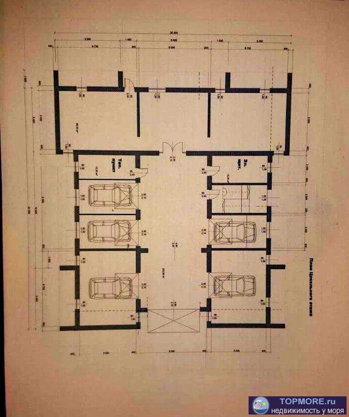 Продаю, нежилое помещение общей площадью 365 кв.м., в цоколе в жилом доме с административными помещениями, 2002 год...