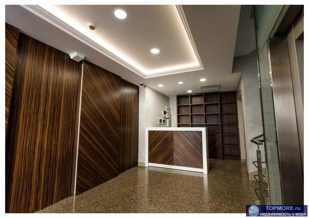 Здание построено в 2011 году,  расположено на участке, смежном с Художественным музеем и площадью искусств, между...