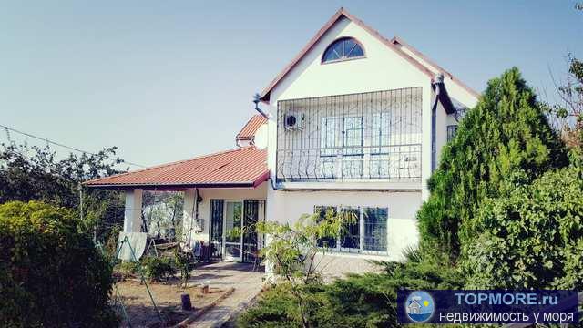 Благоустроенный  двухэтажный дом- 160 кв м, пгт Орджоникидзе, СПК Труд-1. Море- 500 м. Итальянский спецпроект, 3...