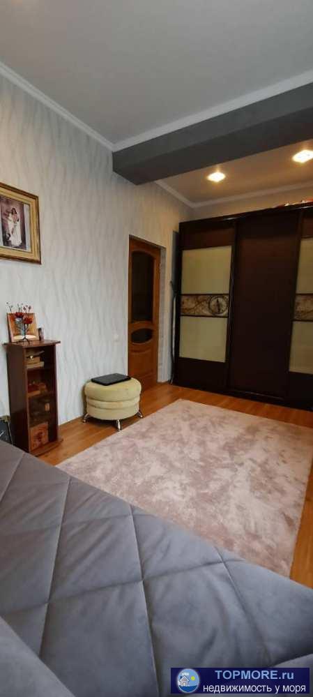 Продаётся квартира-студия в Курортном городке на 5 этаже 5-и этажного монолитного дома. Просторная, светлая, с...