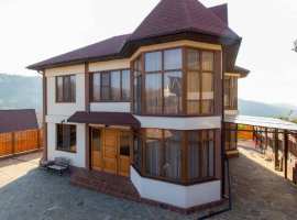 Продается красивый дом в Высоком, с хорошим видом.Площадь дома 350...