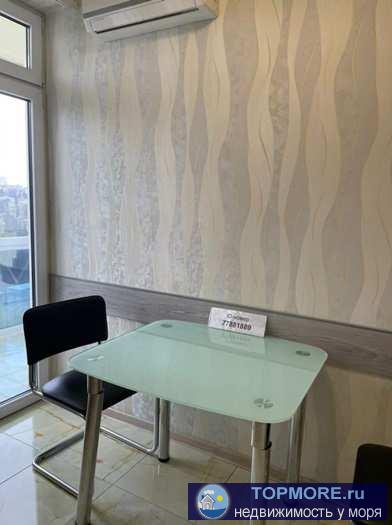 Сдается посуточно видовая крупногабаритная с современным ремонтом квартира в центральном районе Севастополя.Есть всё... - 1