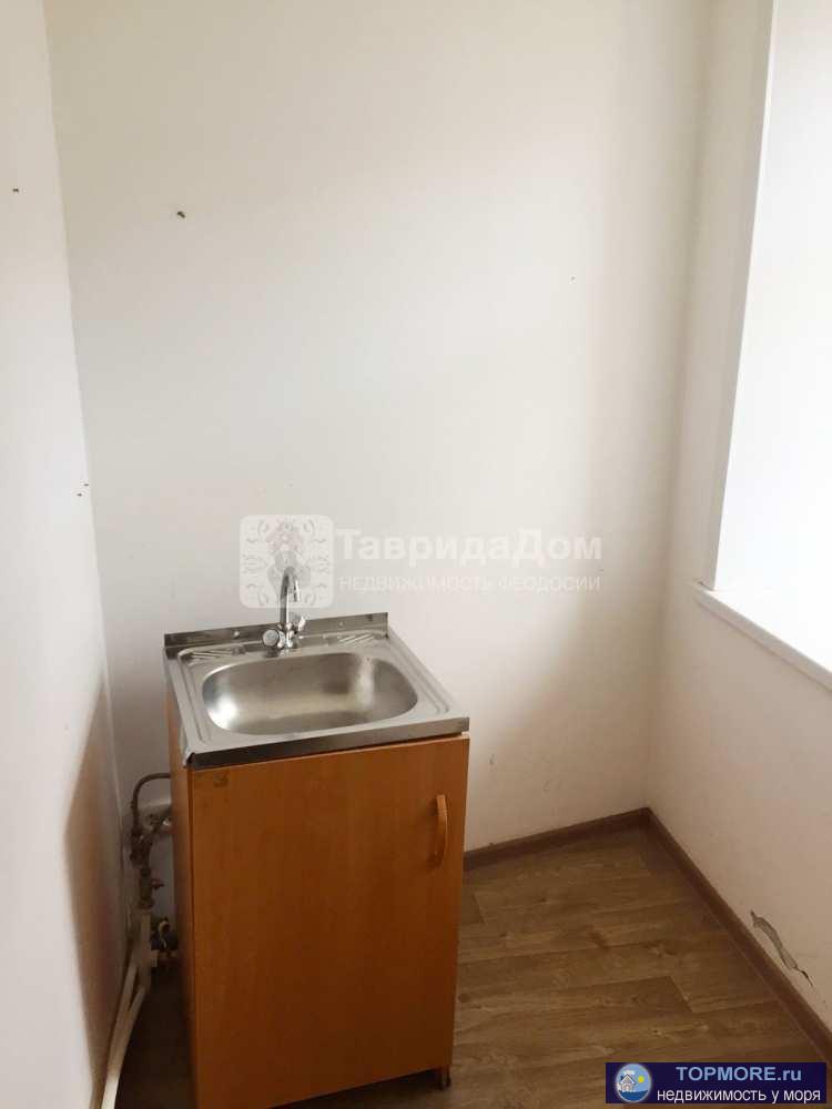 Продам 1 комнатную квартиру 31 кв.м, 1 этаж  2 этажного дома, ул. Нахимова 54, Феодосия. Отличный вариант уютной и... - 2