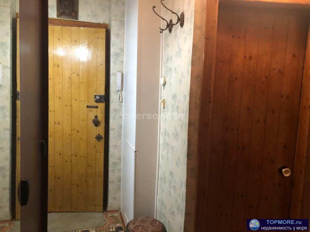 Продается двухкомнатная квартира с раздельными комнатами в одном из лучших районов города в Стрелецкой бухте.... - 1