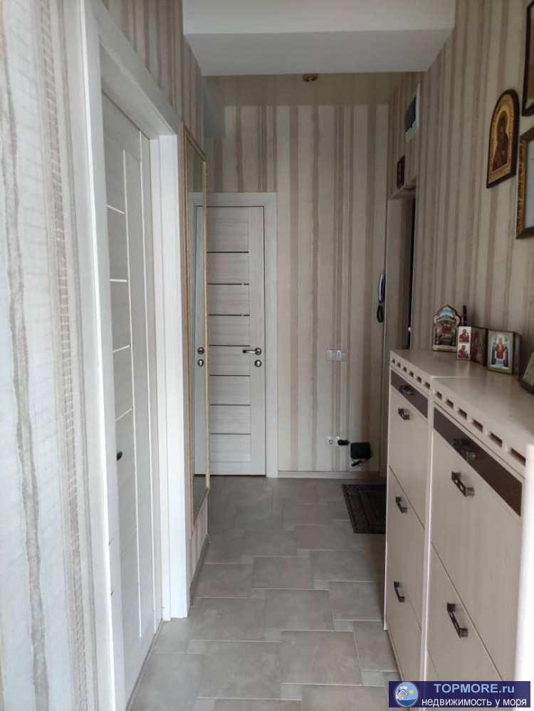 Двухкомнатная квартира с отличным ремонтом, техникой и мебелью в Чайсовхозе г.Сочи. Транспортная доступность, рядом... - 1