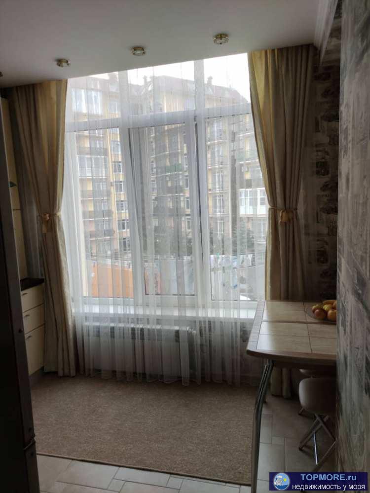 Двухкомнатная квартира с отличным ремонтом, техникой и мебелью в Чайсовхозе г.Сочи. Транспортная доступность, рядом... - 2