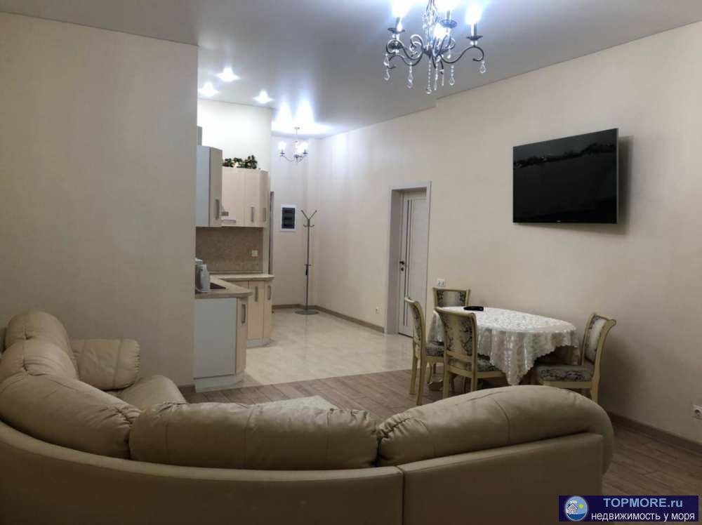 В продаже отличная квартира в Красной поляне. Распланирована в евродвушку, просторная кухня-гостинная и спальная... - 2