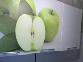 Продается светлая квартира-студия с тремя окнами, 32 м.кв. Окна...