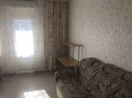 Жилой гараж жилых 100м2 + подвал 35 Прописки нет Есть вода,...