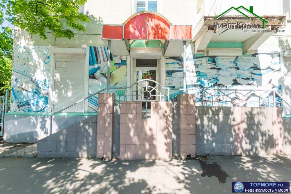 Продаётся торговое помещение с отличным месторасположением, 1-я линия на Центральном рынке. Отличное вложение для... - 2