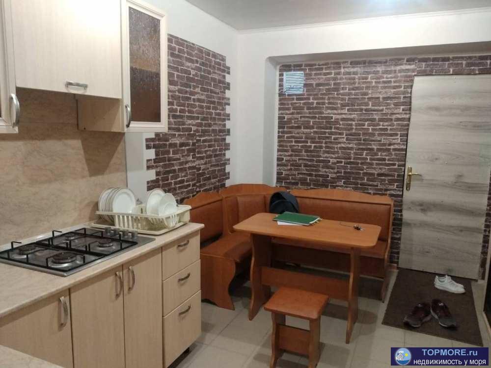 Продается жилой гараж в центре Адлера. Новый ремонт, мебель , техника. Канализация лос, водоснабжение центральное,... - 2