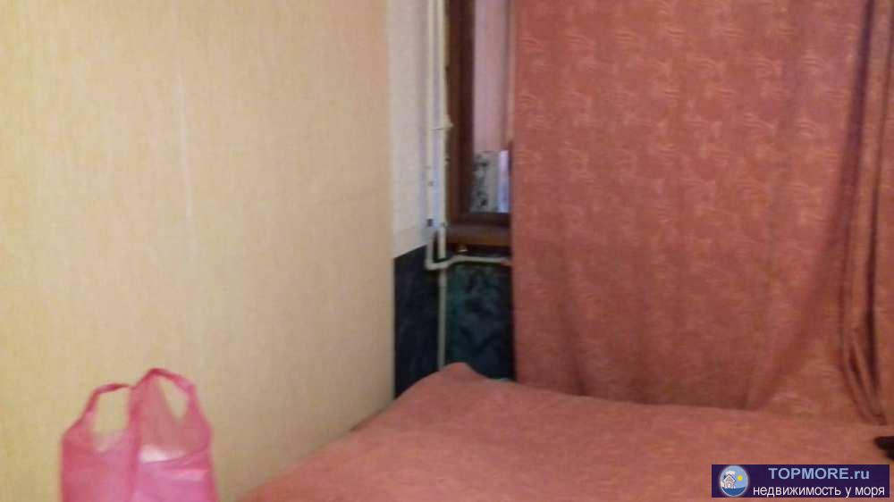 Продам комнату в общежитии на ул. Партизанской в пос. Лазаревское г. Сочи. комната расположена на 2м этаже 5ти... - 2