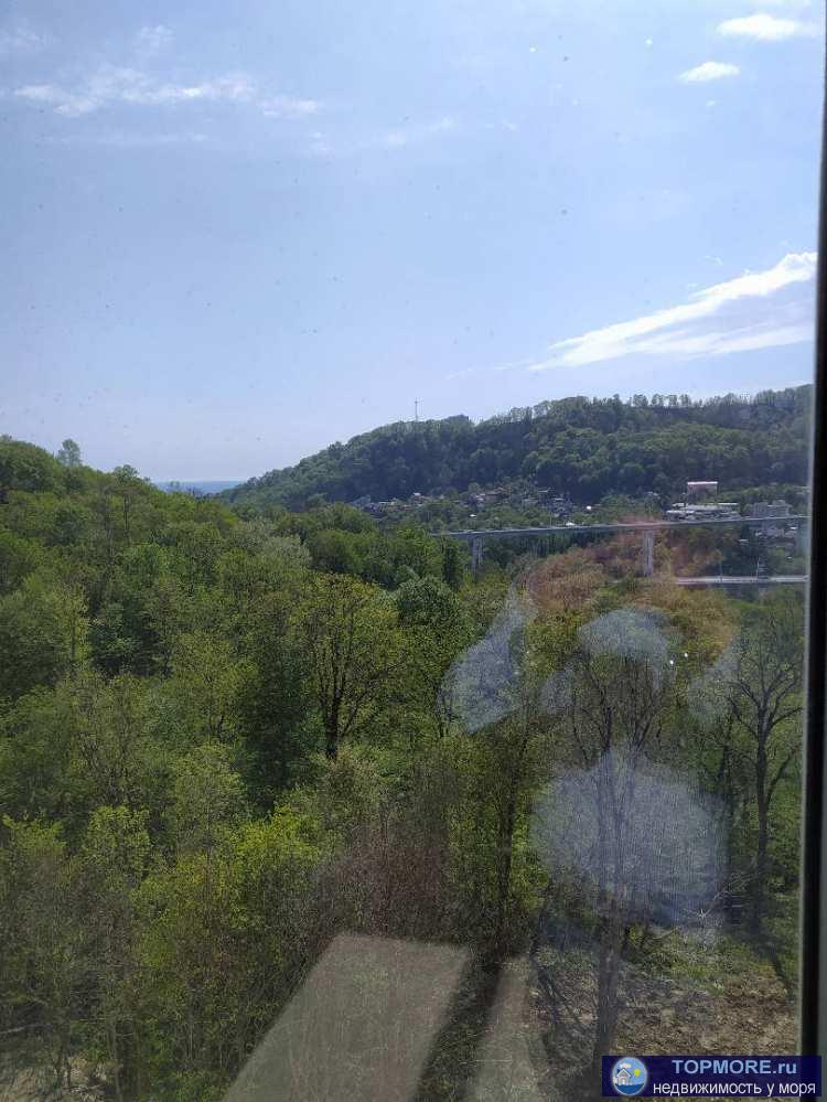 Лот № 142065. Продается уютная двухкомнатная квартира с великолепным панорамным видом, расположенная в самом сердце... - 2