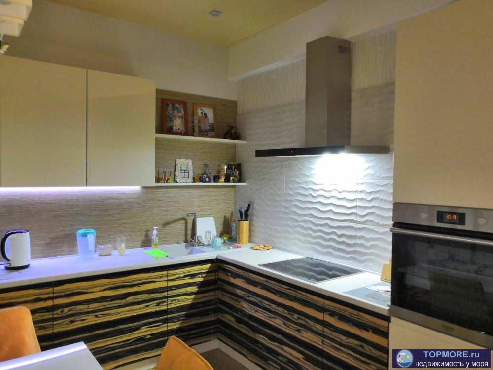 Продается отличная 3-комнатная квартира с ремонтом на ул. Фабрициуса в доме комфорт-классажк Золотой Колос — большой... - 2