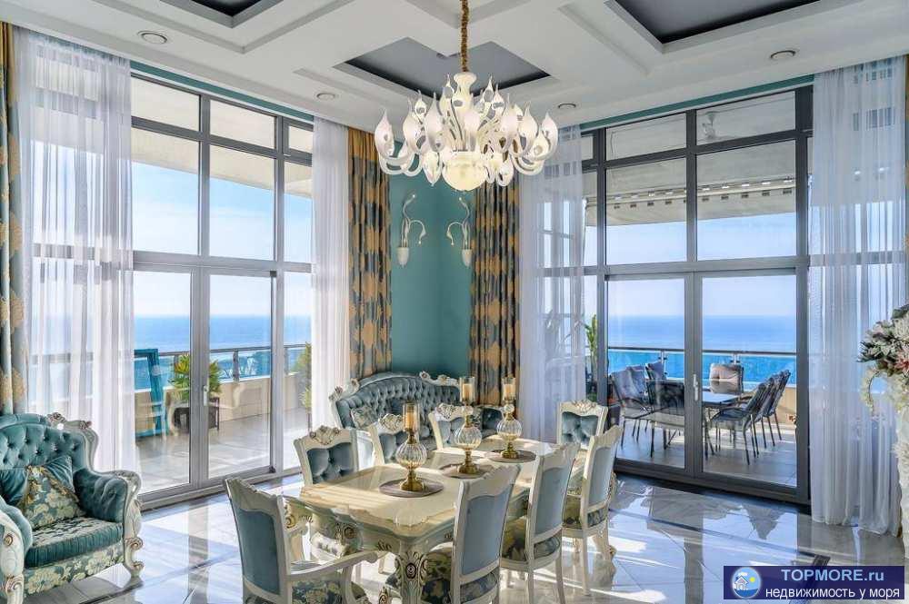 Лот № 142571. Пожалуй, это самый лучший пентхаус в городе с самыми потрясающими видами на море и город. Общая площадь...