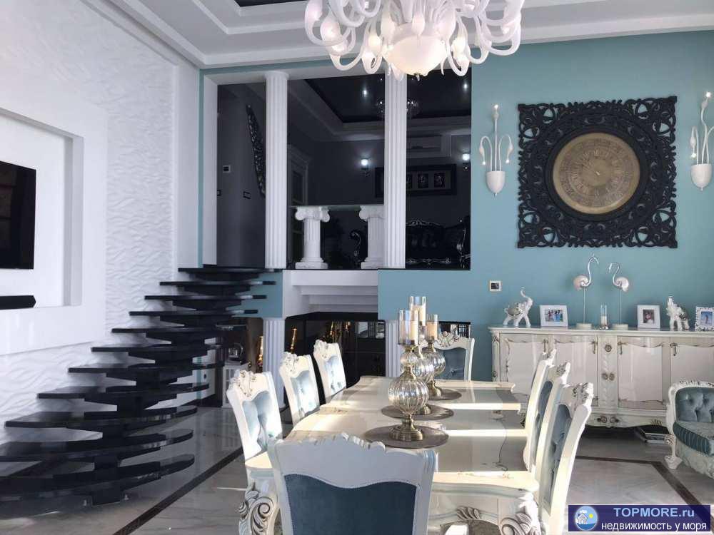 Лот № 142571. Пожалуй, это самый лучший пентхаус в городе с самыми потрясающими видами на море и город. Общая площадь... - 1