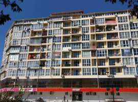 Отличная евротрешка с двумя изолированными комнатами + лоджия....