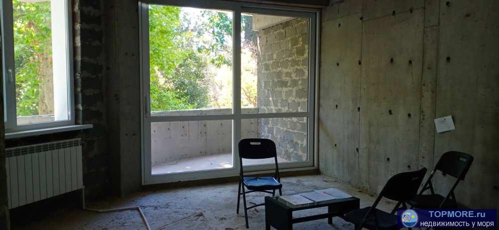 Продается большая квартира от агенства практически в самом центре адлера! В пешей доступности магазины, аптеки,... - 1