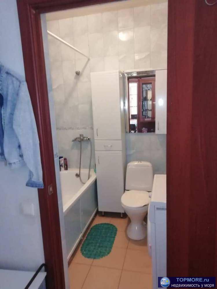 Продается квартира 33 кв.м. на 3 этаже в Хосте. Квартира очень светлая, уютная, имеет индивидуальную планировку....