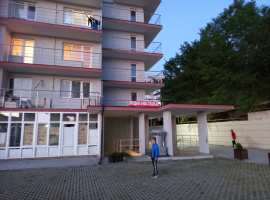 квартира С шикарным балконом-верандой, можно по договоренности...