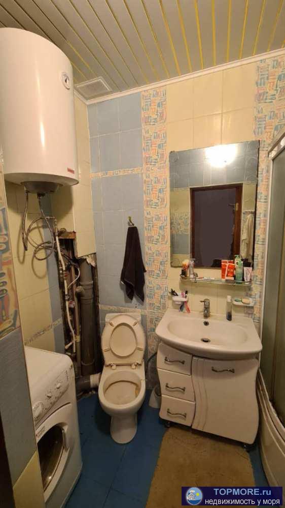 Продается 2-х к квартира, 2/7. Высота потолков 3 м, поэтому есть возможность оборудовать дополнительно антресольные... - 1