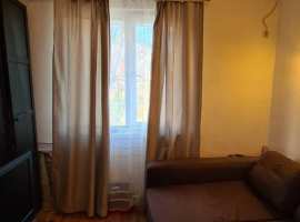 Уютная квартира, установлена новая кухня, сантехника. В шаговой...