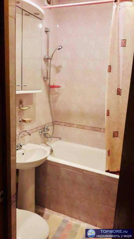 Продам 3-комн квартиру в «панинском» доме. Район Макаренко. Комнаты раздельные. Прекрасный вид на лесопарк. Паркет во... - 1